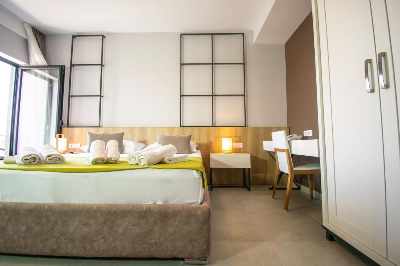 Hotel Hills Улцин Екстериор снимка