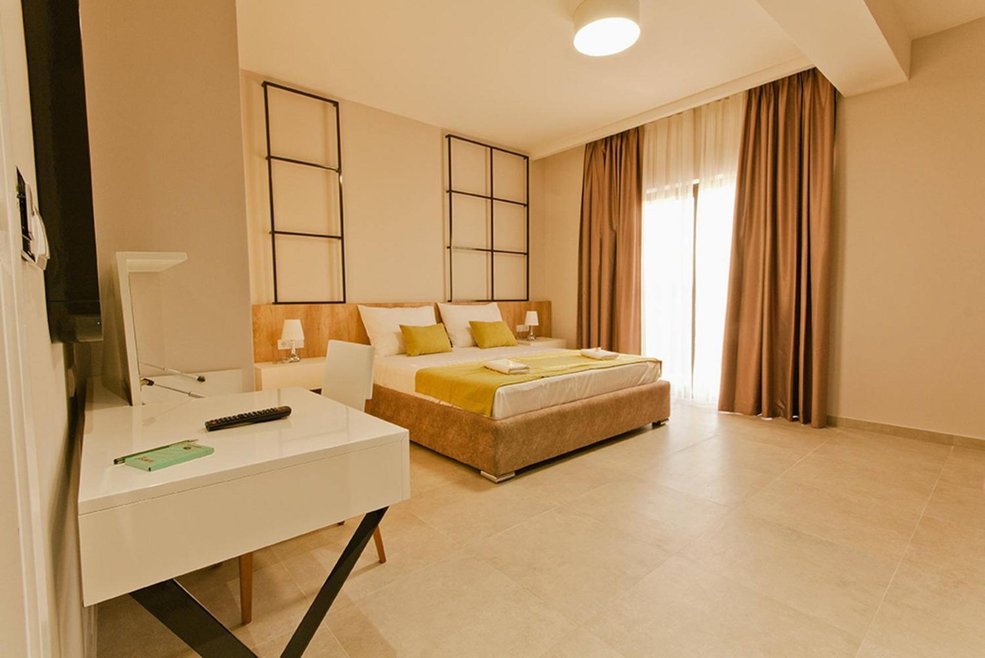 Hotel Hills Улцин Стая снимка